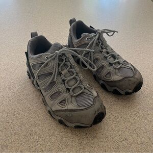 Women’s Waterproof Oboz Hiking Boots | Size 8.5 |